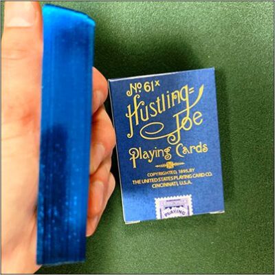 Baraja de edición limitada Hustling Joe Blue Gilded (Gnome Back)